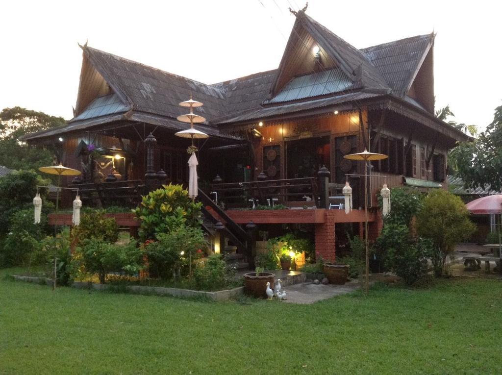 Oui Kaew Homestay Phayao Exteriör bild