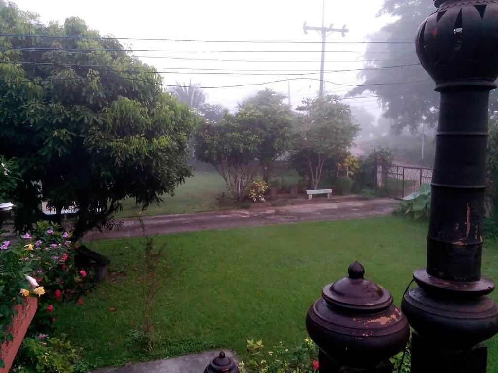 Oui Kaew Homestay Phayao Exteriör bild