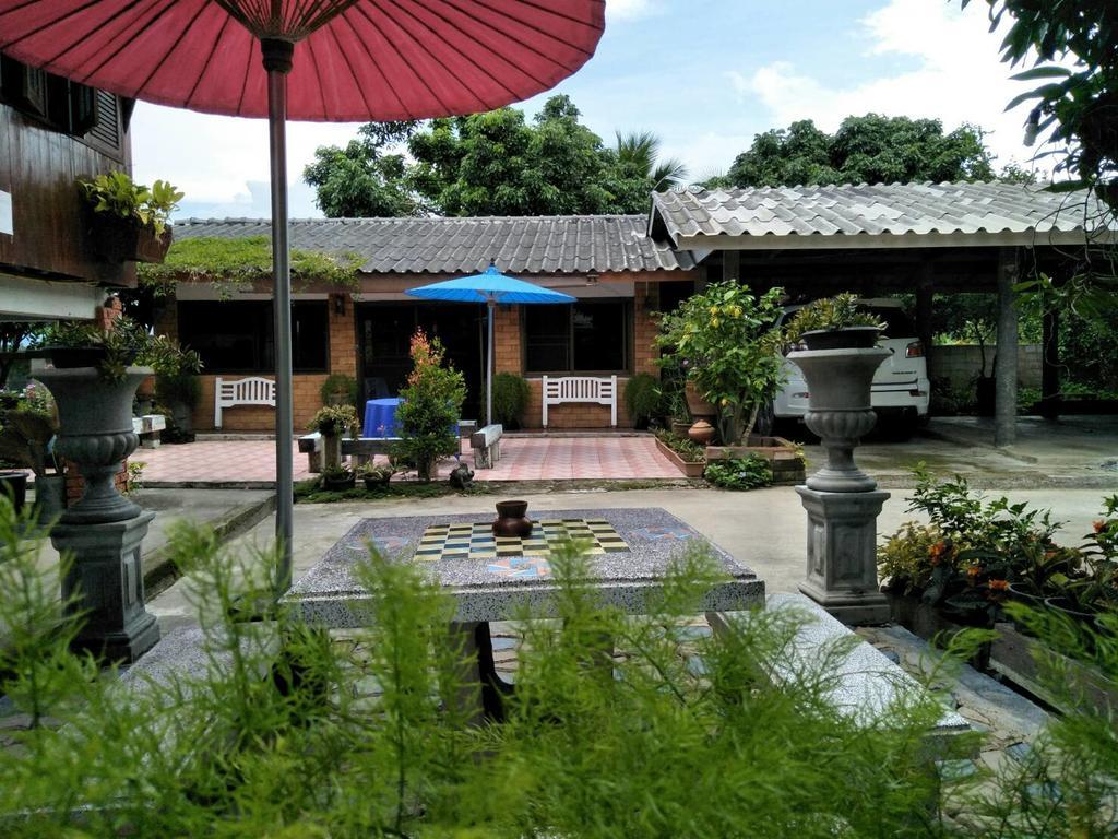 Oui Kaew Homestay Phayao Exteriör bild
